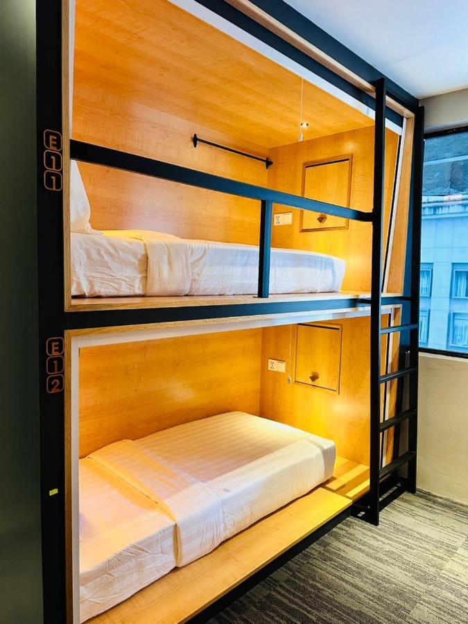 Hostel The Bed Bukit Bintang Kuala Lumpur Exterior foto